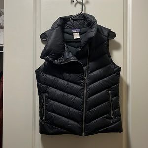 patagonia asymmetrical black puffer vest